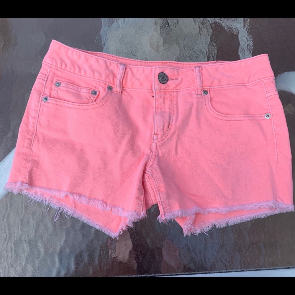American Eagle Pink Stretch Shorts (Size 8)